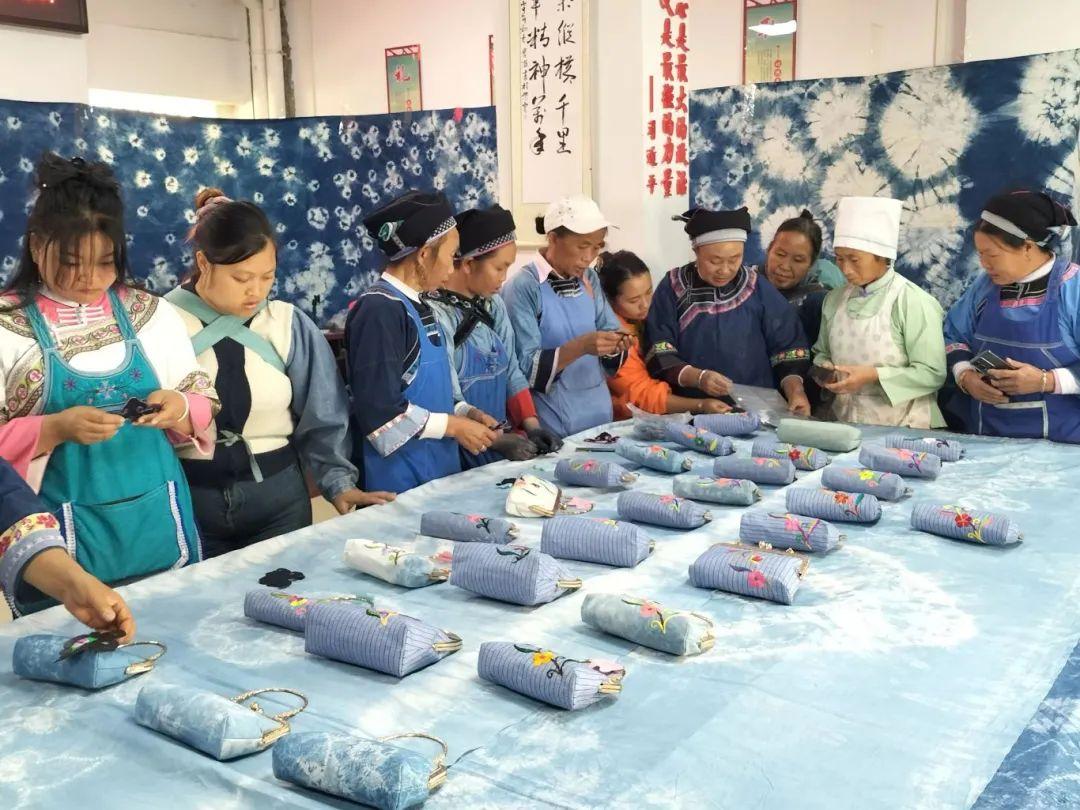 貴州紫云：“四促”模式提升搬遷社區(qū)發(fā)展質(zhì)效