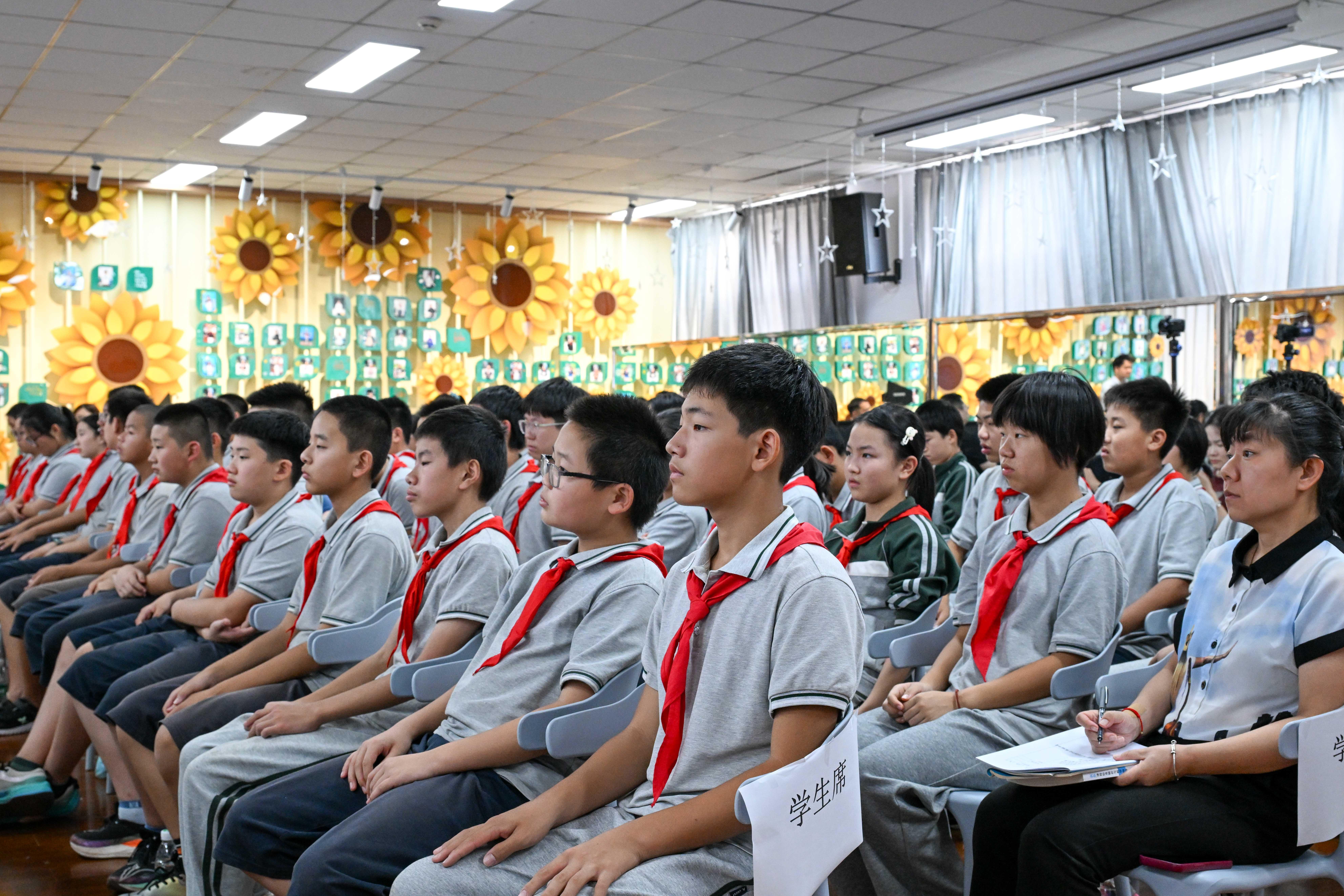 “安全島·雙守護(hù)”未成年人健康成長(zhǎng)
